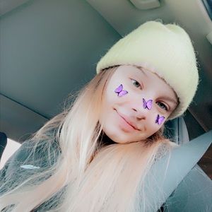 Meet your Posher, Jackie